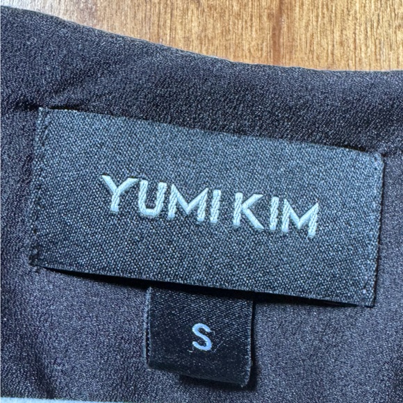 Revolve Yumi Kim samba dress in flirty floral black - Picture 4 of 7